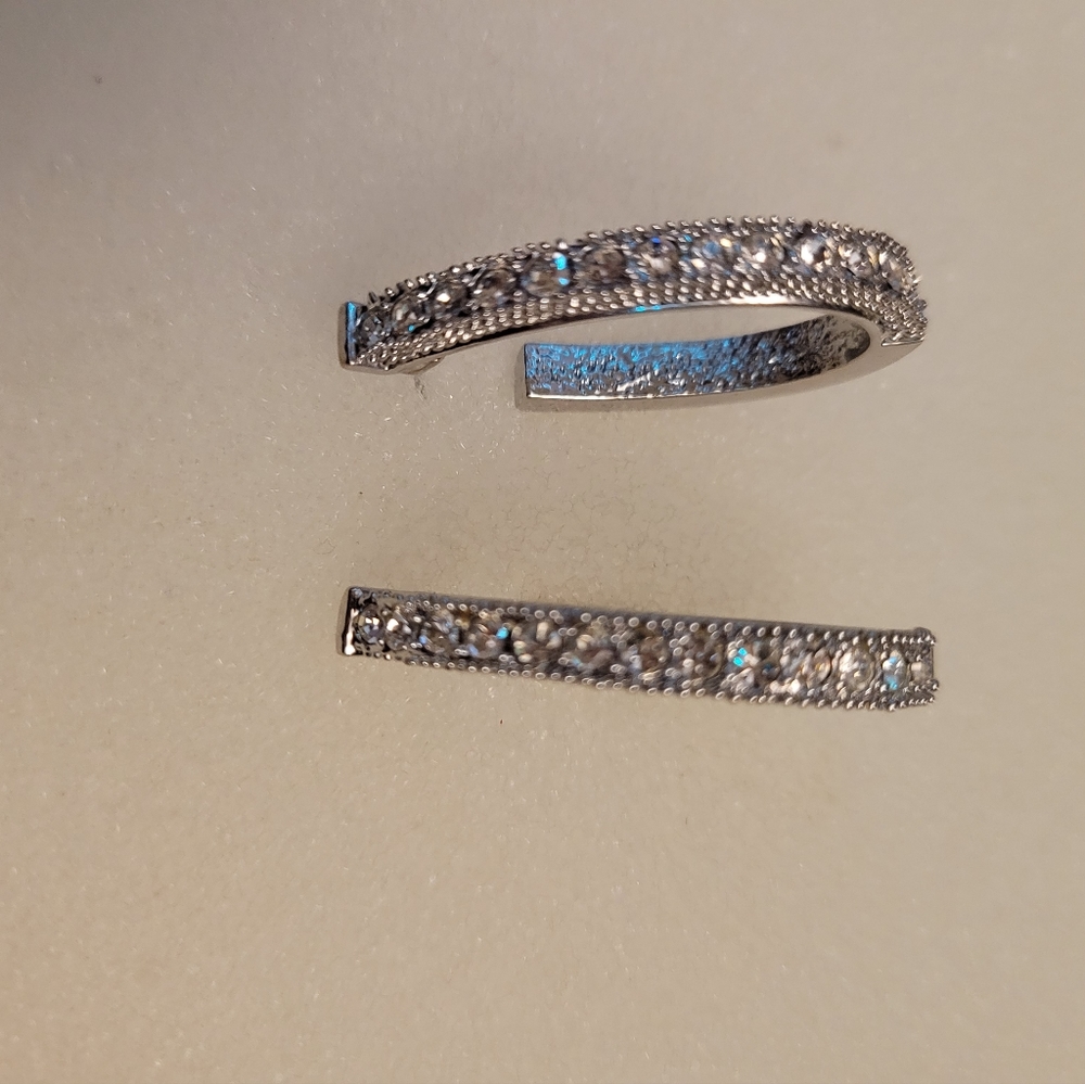 Beautiful gorgeous vintage Sterling Silver earrings